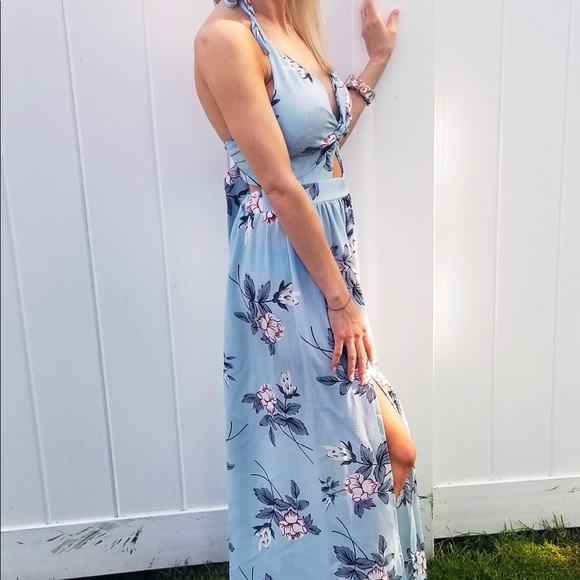 Blue Floral Beachy Maxi Dress - Picture 4 of 5